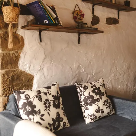 La Vallicuerra Casas De Aldea